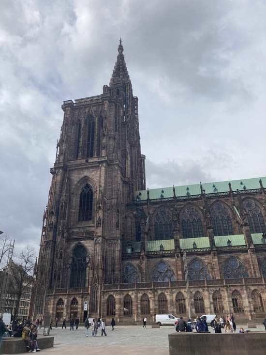 En route pour l'ascension de la cathédrale
