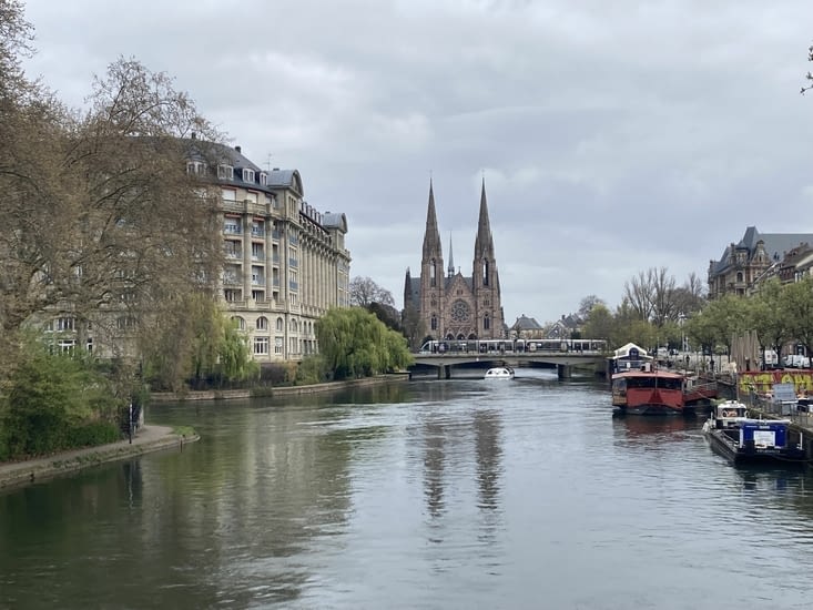 Vue sur l.Ill et l’église réformée Saint-Paul