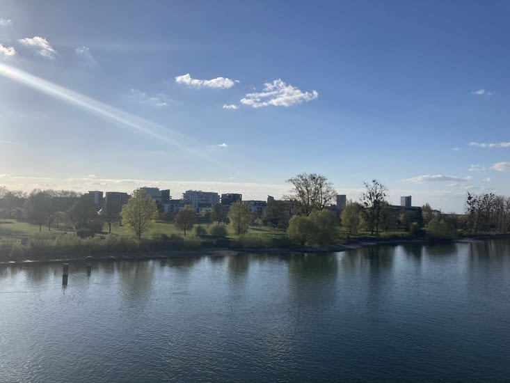Jardin des deux rives côté français