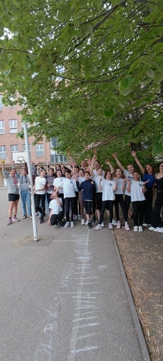 Ravis d'avoir joué ensemble !