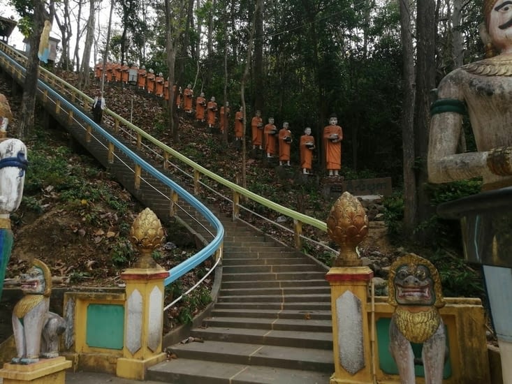 L’escalier pour arriver à la pagode