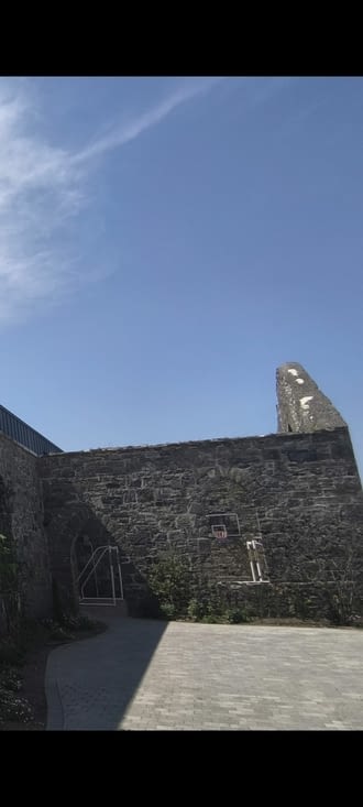 Avec du matériel