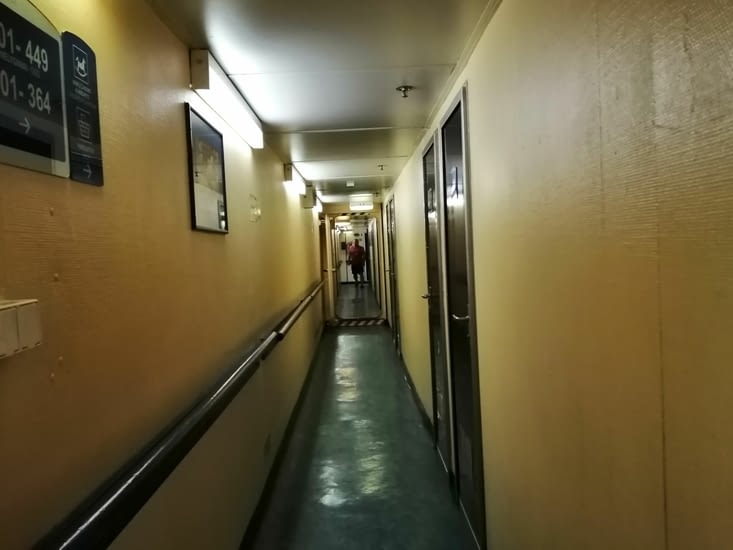 Et puis il y a eu les couloirs