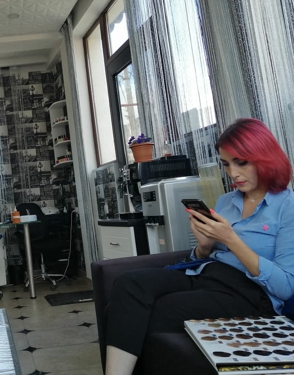 Avant de partir un petit détour chez la coiffeuse