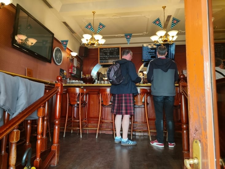 Trouver un café avec wifi