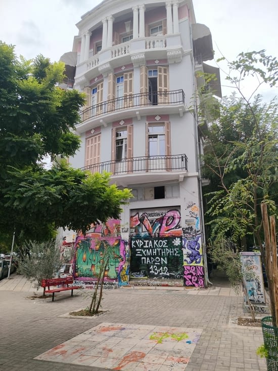 Classe les immeubles décorés !