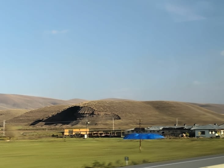 Un village turc dans un paysage turc.