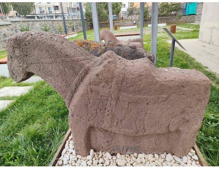 Le cheval