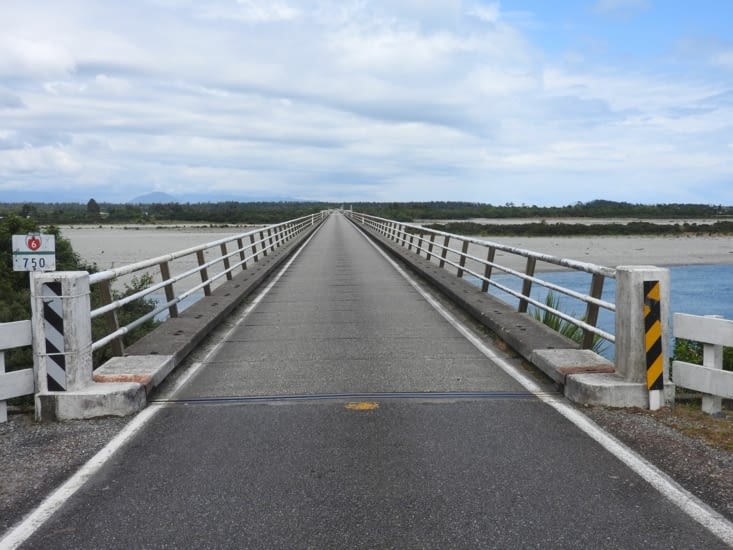 Pont à voie unique à Haast