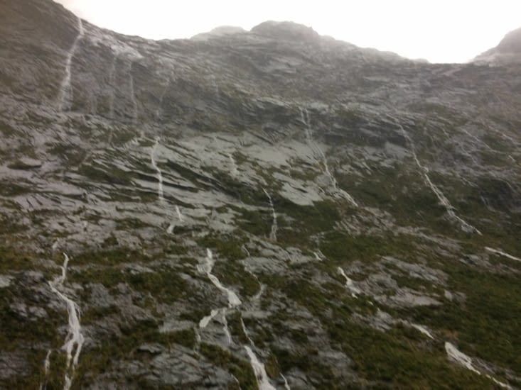 avec son lot de cascades