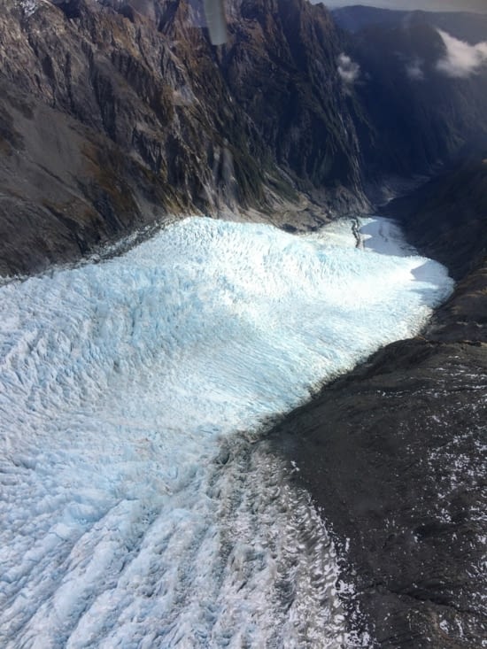 vue plongeante sur le glacier