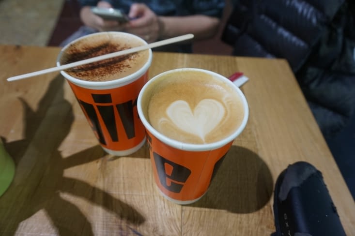Dubaï: pause café pendant l'escale
