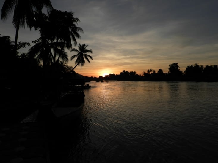 17h30 Le Mékong s'endort