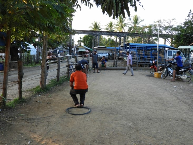 Après la pêche c'est ..pétanque