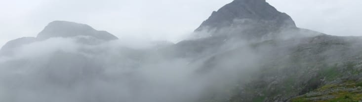 L'arrivée des nuages sur les sommets