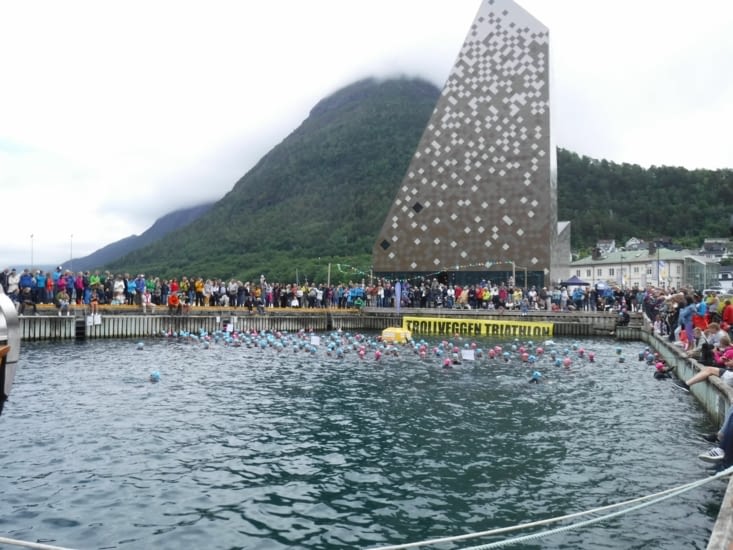 Le départ du triathlon