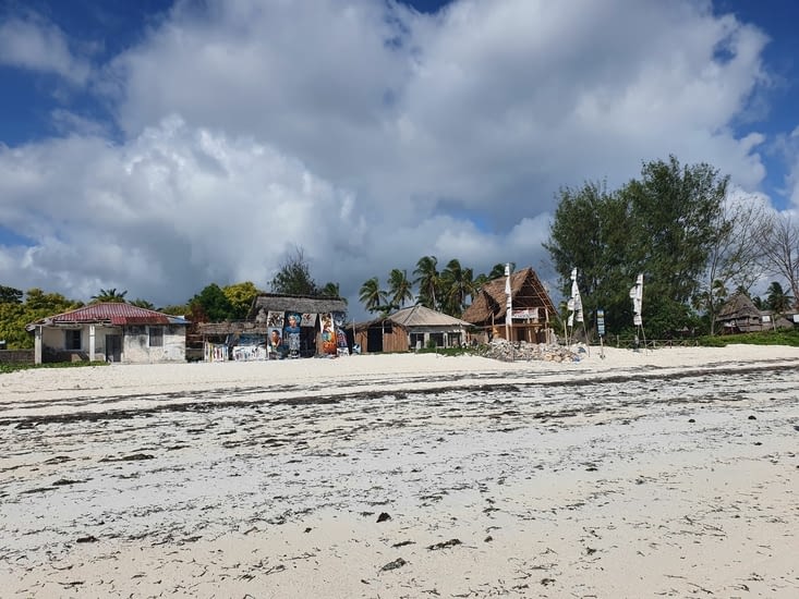le village au bord de la plage