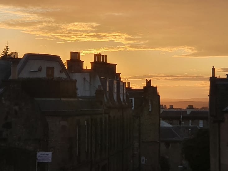 sunset time in Edimburgh