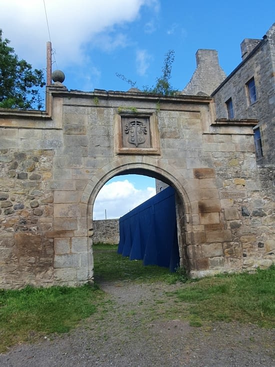 Lallybroch.  Enfin trouvee