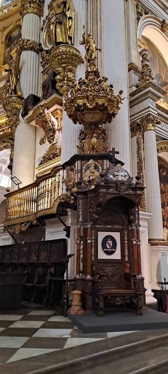 L’autre chair et le siège de l’Évêque