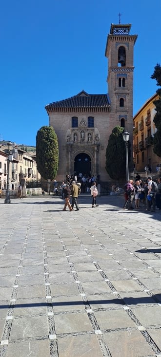 EgliseSainte Anne rue Carrera de Darro