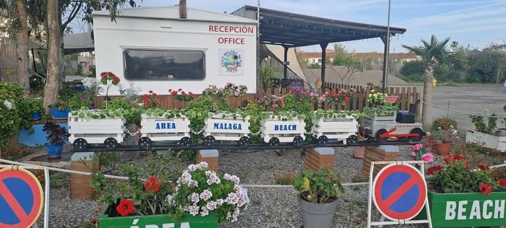 Retour à notre aire de Camping Car