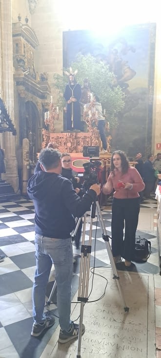 Interview d’une chaîne de TV sur la préparation de la semaine Sainte