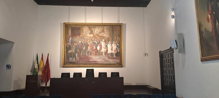 La pièce ou se trouvait le tribunal