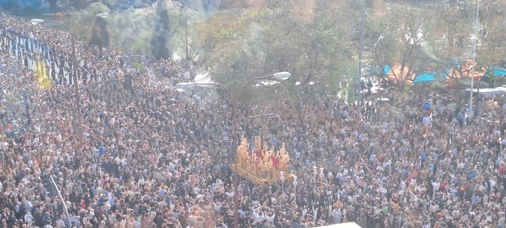 Gris plan sur la scène du Christ