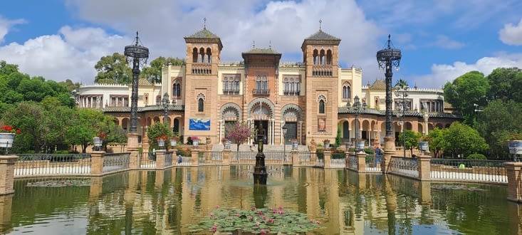 Musée des arts et des traditions populaires