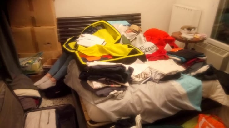 Preparation de la valise (et controle des passagers clandestins)