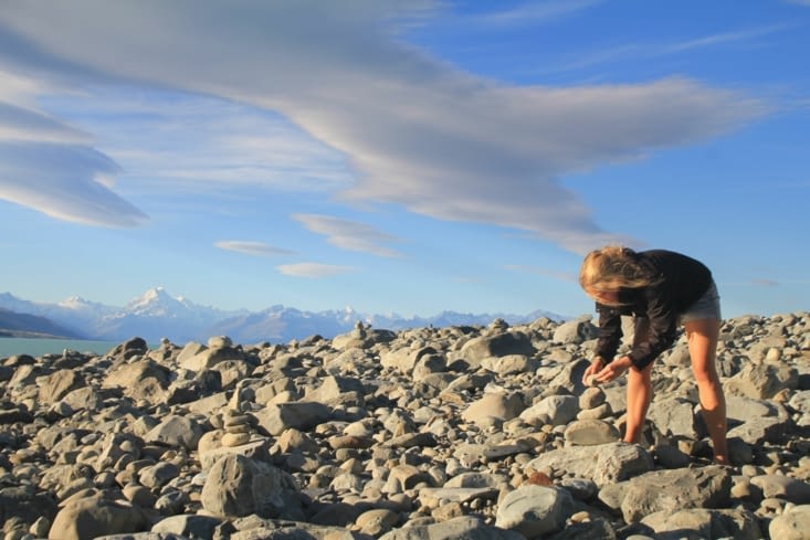 Small piles defying huge mountains