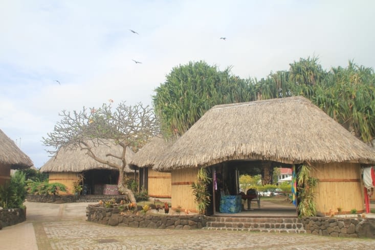 Uturoa, single town on Raiatea