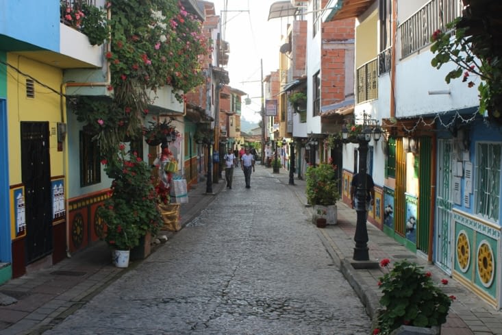 Guatapé et ses Zocalos