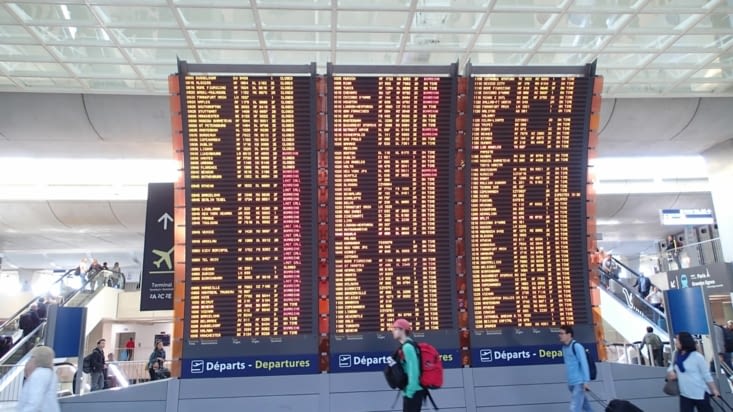Toujours impréssionnant le tableau des vols départs
