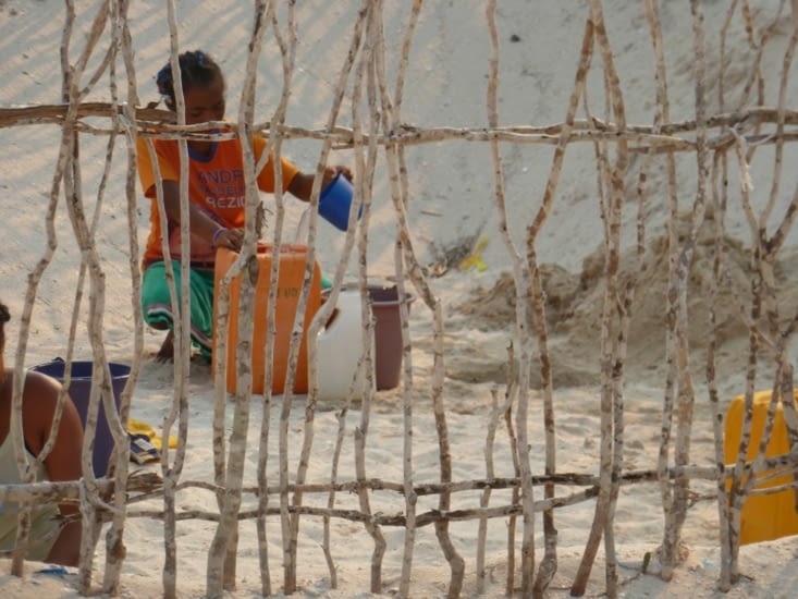 L'eau saumâtre est employée par les villageois (A.B)