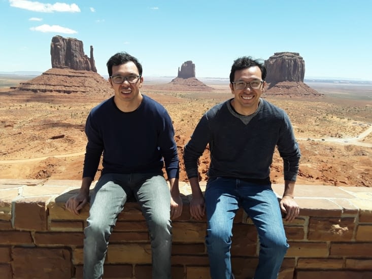 Romain et sebastien sur la terrasse du visitor center