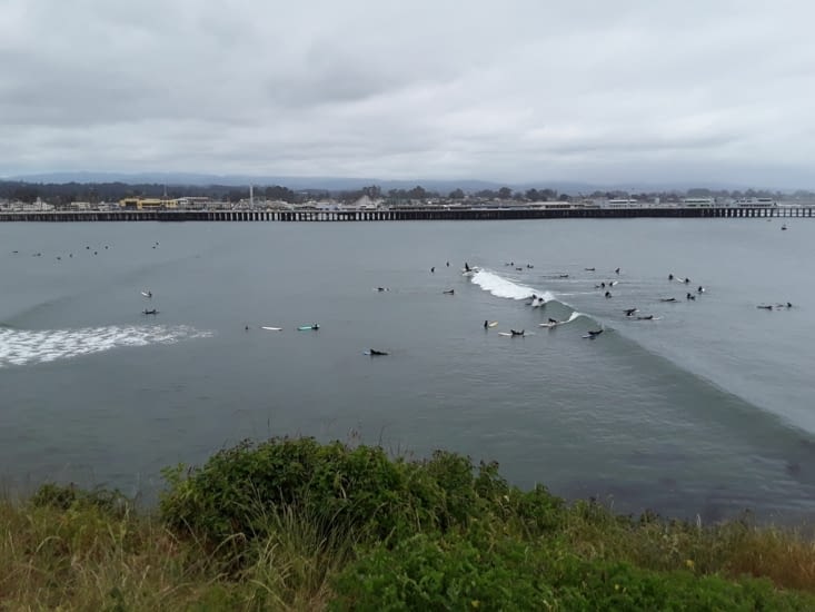Tout le long de la pacific road il y a des spots de surf
