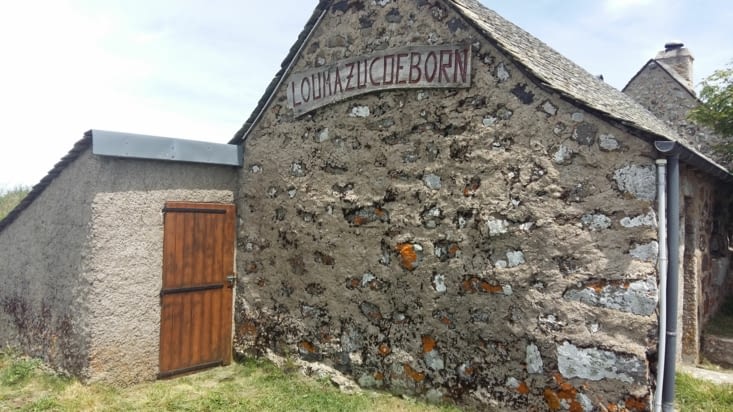 Et voilà le fameux Buron de born face au lac