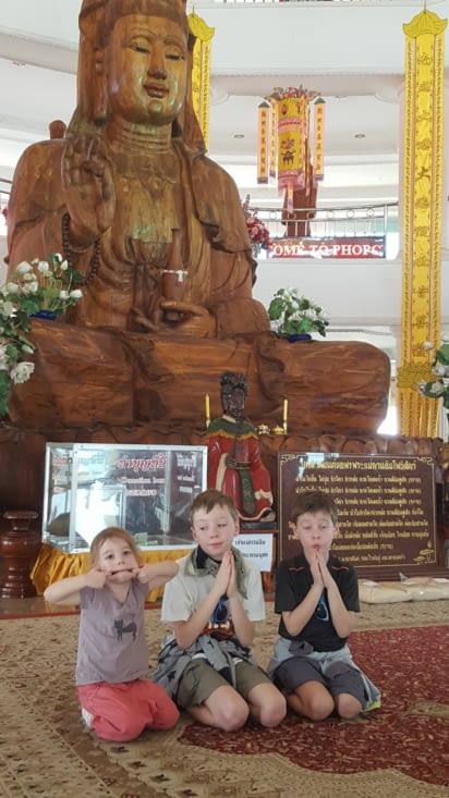 tout le monde ne prie pas de la meme maniere