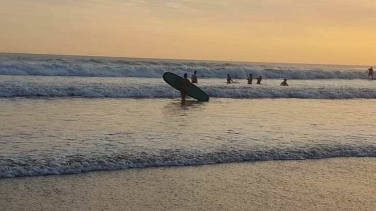 1 er essai au surf pour Sandy