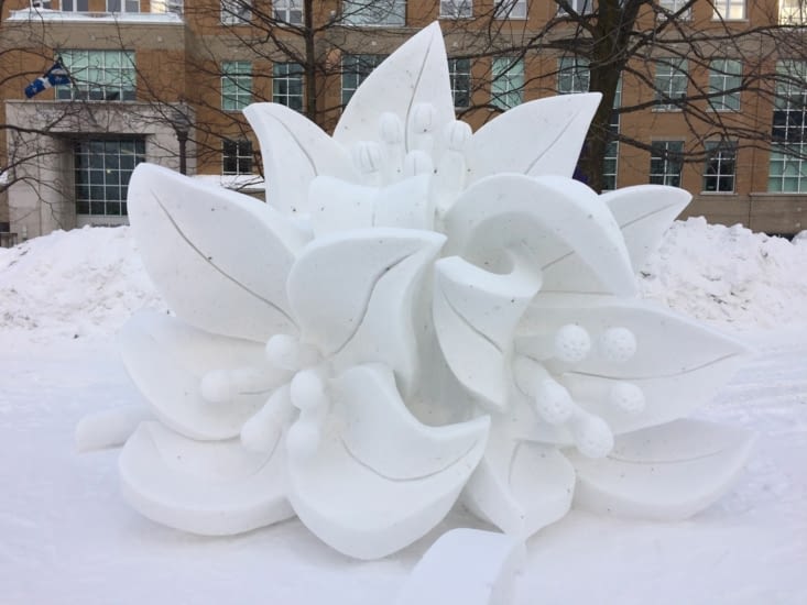 La sculpture « Fleur d'érable », 1er prix du volet national