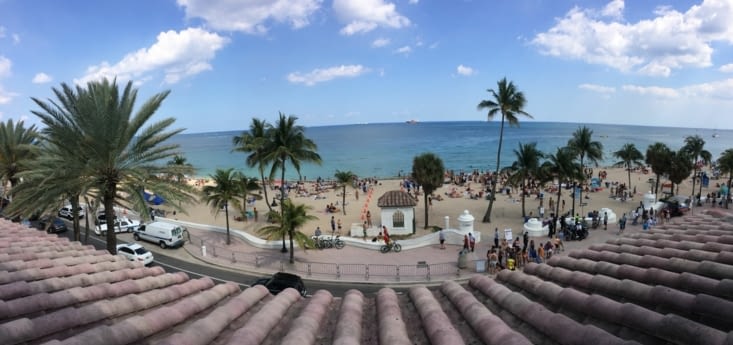 Vue panoramique de la plage