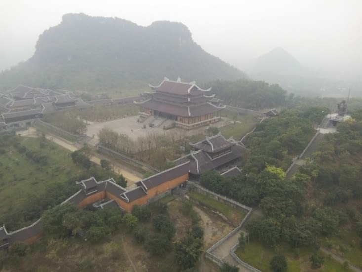 Pagode de Bai Dinh vu du haut de sa tour