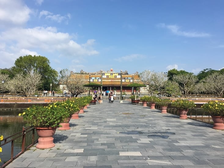 Dai Trieu Nghi, l'esplanade des Grandes Salutations