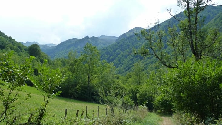 L'orage nous a suivies jusqu'au village