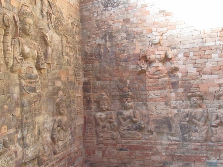 Prasat Kravan - premier temple du grand circuit, hindou, un des seuls dans le genre