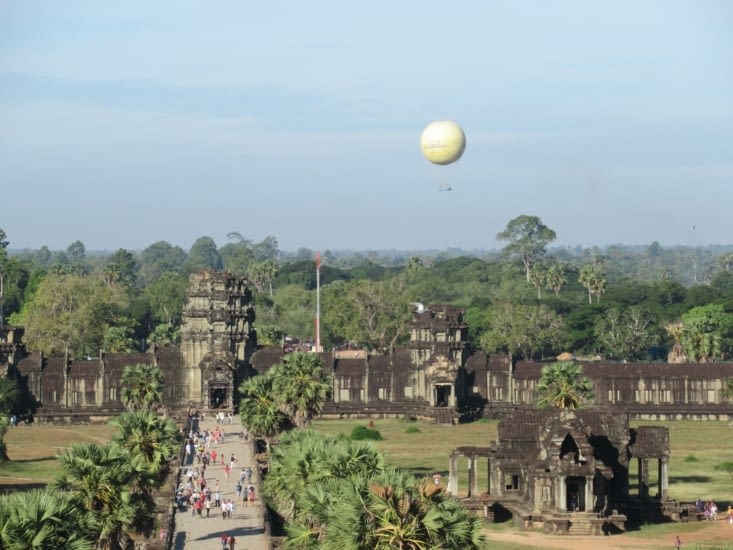 Vue depuis le sommet d'Angkor Vat, le sanctuaire central