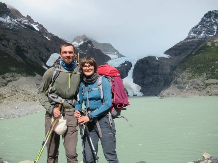Petite pose devant le glacier
