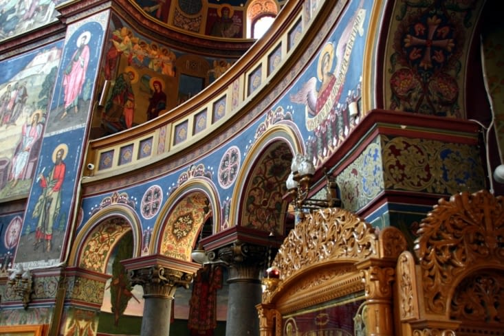 En parlant d'oeuvres d'art : Voici l'intérieur de la cathédrale orthodoxe de Sibiu.